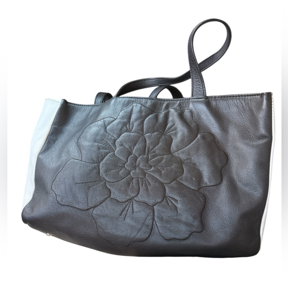 Anne Fontaine "Parisa Baby" Black Real Leather Embroidered Detail medium shopper